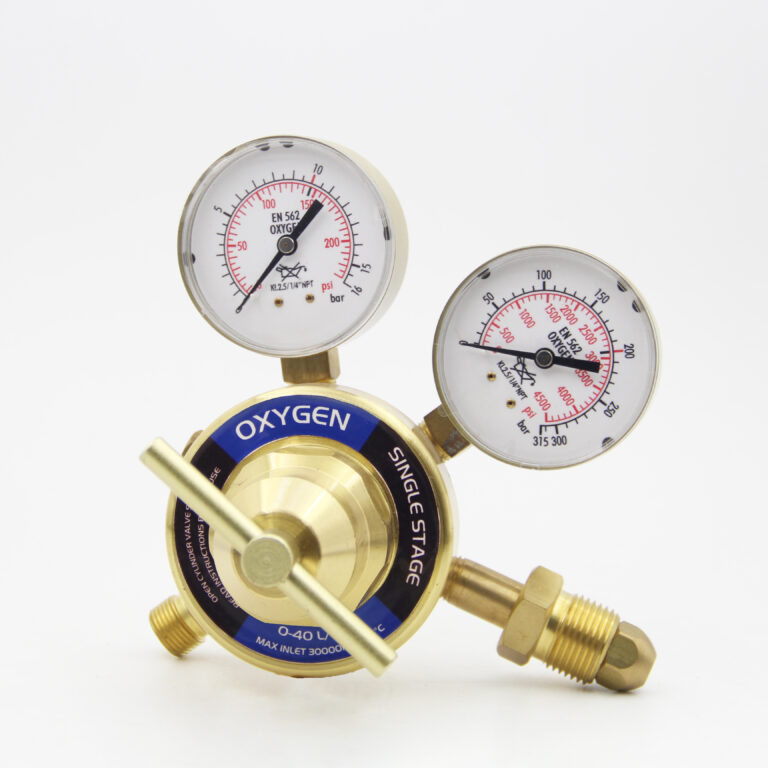 DEM cr0700 Oxygen Pressure regulator