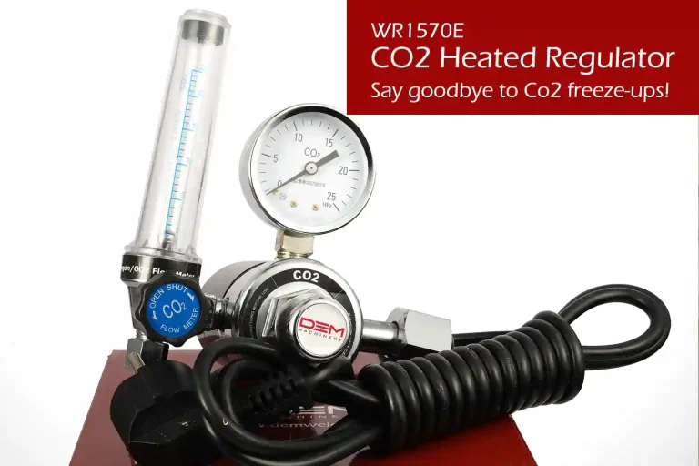 WR1570E CO2 Heated Regulator